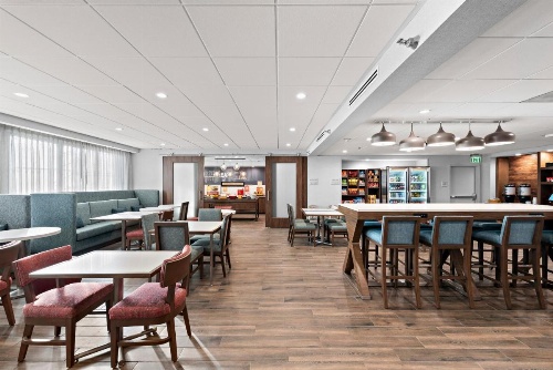 Hampton Inn by Hilton Los Angeles Airport image 15